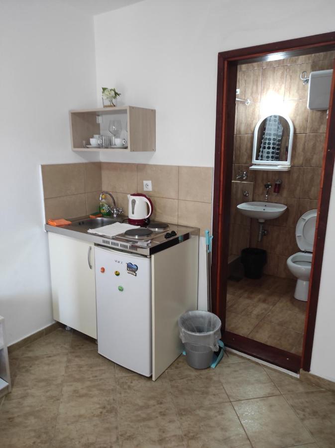 Apartments Skala Sutomore Zewnętrze zdjęcie