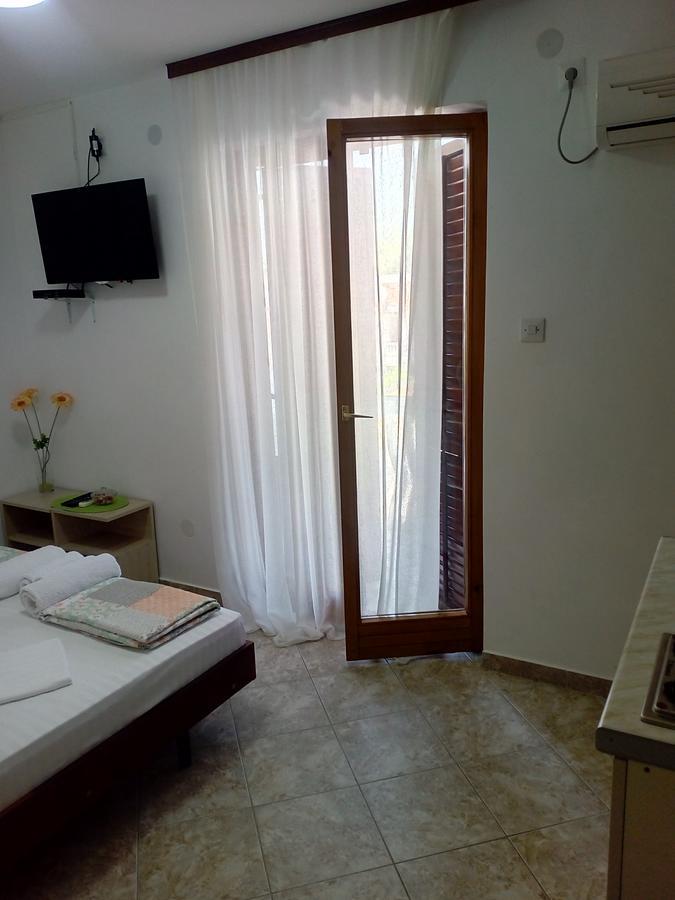 Apartments Skala Sutomore Zewnętrze zdjęcie